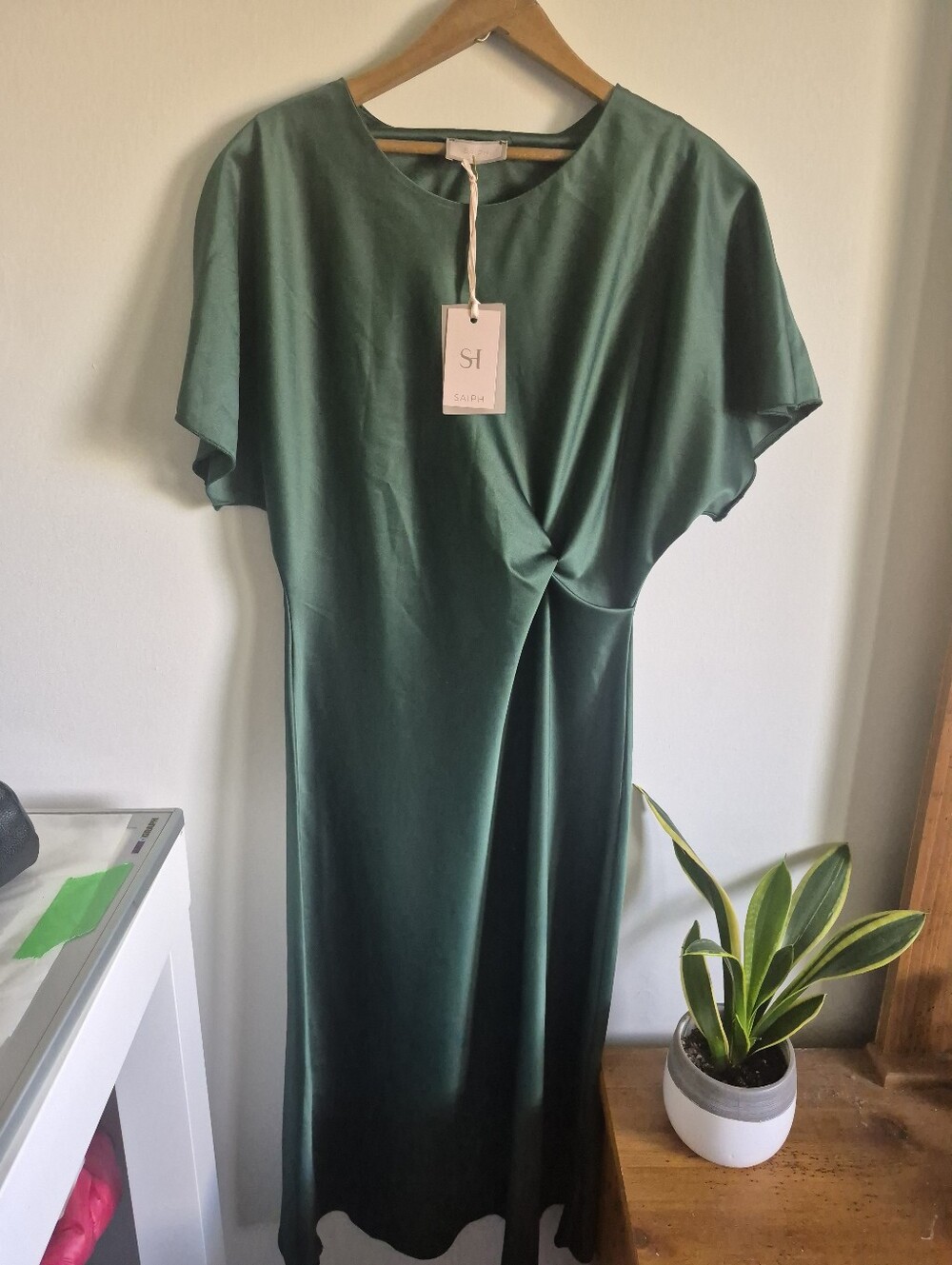 NWT! Saiph Midi Satin Emerald Green Dress